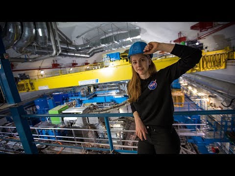 Simone Giertz Goes to CERN! - UCiDJtJKMICpb9B1qf7qjEOA