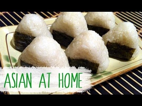 Asian at Home | Rice Ball (Jumeogbap/Onigiri) Bento Idea - UCIvA9ZGeoR6CH2e0DZtvxzw