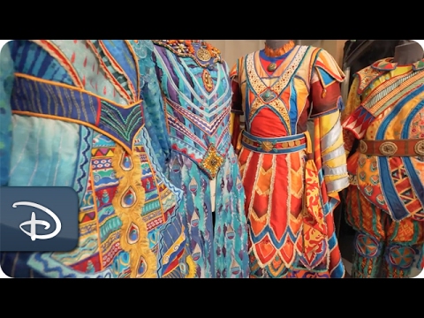 Ancient Techniques & Digital Technology Behind ‘Rivers of Light’ Costumes - UC1xwwLwm6WSMbUn_Tp597hQ