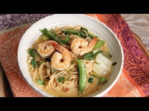 Thai Coconut Shrimp Noodle Bowl  Episode 1143 - UCNbngWUqL2eqRw12yAwcICg