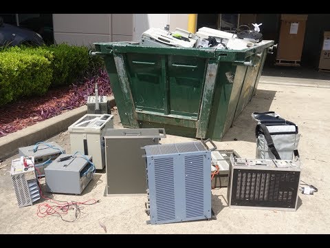 EEVblog #1134 - Dumpster Diving Teardown Tuesday - UC2DjFE7Xf11URZqWBigcVOQ