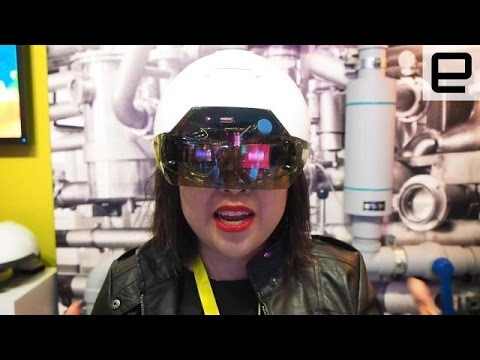 Intel's Daqri Smart Helmet: Hands-on CES 2016 - UC-6OW5aJYBFM33zXQlBKPNA