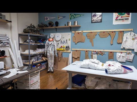 Maker Spaces: Adam Savage Tours a Spacesuit Replica Workshop! - UCiDJtJKMICpb9B1qf7qjEOA