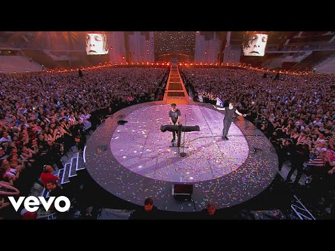 Indochine - Le grand secret (Black City Concerts au Stade de France 2014) - UCRviBuIq7NHYrQ4PlEfof7w