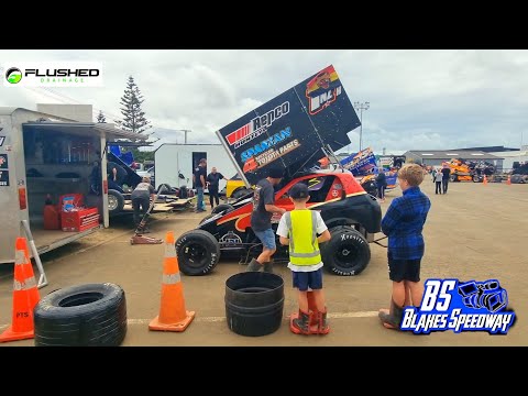 Waikaraka Park Speedway New Zealand Modified Championship Finals Pitwalk - 16th February 2025 - dirt track racing video image