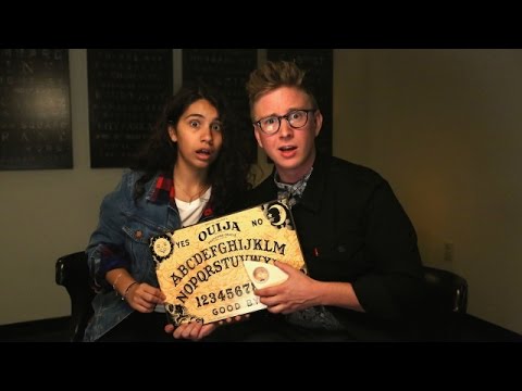 'The Tyler Oakley Show': Ouija Board with Alessia Cara - UCp0hYYBW6IMayGgR-WeoCvQ