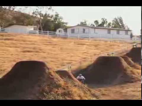 Luke Parslow BMX Backyard Trails Edit. - UCHF1K4RcXKHQmd0Vp9fYKSA