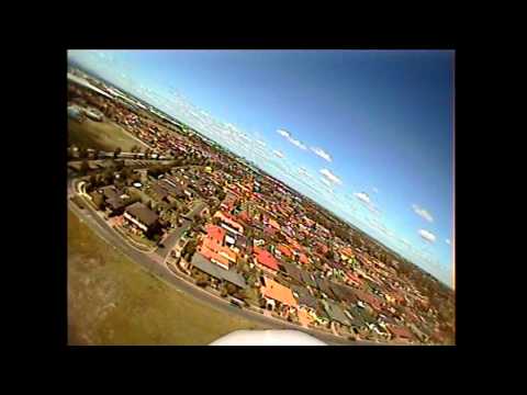 FPV Flight Using Hobby King RC Bixler Aircraft and HK 5.8Ghz Video System - FatShark Kinetics - UCOT48Yf56XBpT5WitpnFVrQ