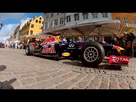 GoPro: Red Bull F1 Showrun Copenhagen with David Coulthard - UCqhnX4jA0A5paNd1v-zEysw