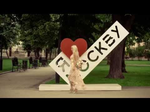 Мария Неделкова в музыкальном видеоклипе группы Баян Mix - Город М - default