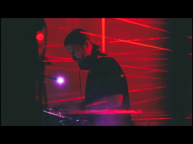 A Documentary on Electronic Dance Music: Squarepusher, Aphex Twin,