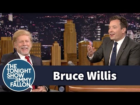 Bruce Willis Has Donald Trump Hair - UC8-Th83bH_thdKZDJCrn88g