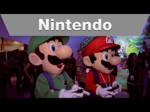 Mario and Luigi at the Nintendo E3 2013 Booth - UCGIY_O-8vW4rfX98KlMkvRg
