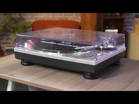 Audio-Technica LP120-USB is an affordable turntable with all the essential features - UCOmcA3f_RrH6b9NmcNa4tdg