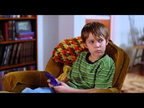 Boyhood - International Trailer (Universal Pictures) HD - UCQLBOKpgXrSj3nPU-YC3K9Q