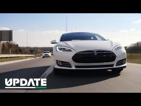 US investigating fatal Tesla crash (CNET Update) - UCOmcA3f_RrH6b9NmcNa4tdg