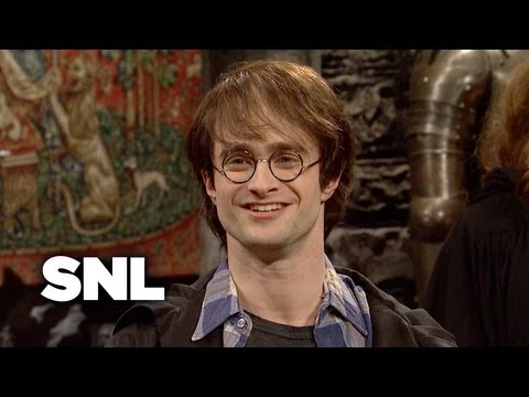 Harry Potter Epilogue - Saturday Night Live - UCqFzWxSCi39LnW1JKFR3efg