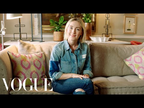 73 Questions With Saoirse Ronan | Vogue - UCRXiA3h1no_PFkb1JCP0yMA