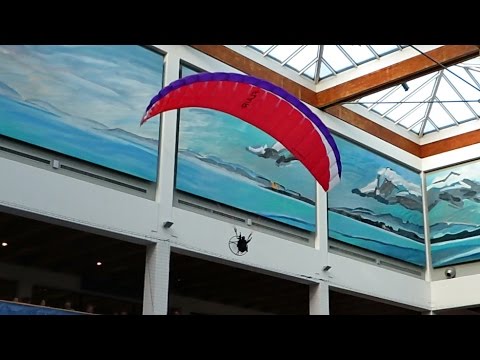 4,50m RC Gleitschirm Flair 4.2 Paraglider Indoor Demo Flight Faszination Modellbau 2014 *60fpsHD* - UCH6AYUbtonG7OTskda1_slQ