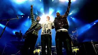Linkin Park feat. Jay-Z - Numb (encore) & Faint [Live] HD