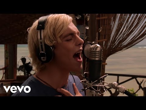 Ross Lynch - On My Own (From "Teen Beach 2") - UCgwv23FVv3lqh567yagXfNg