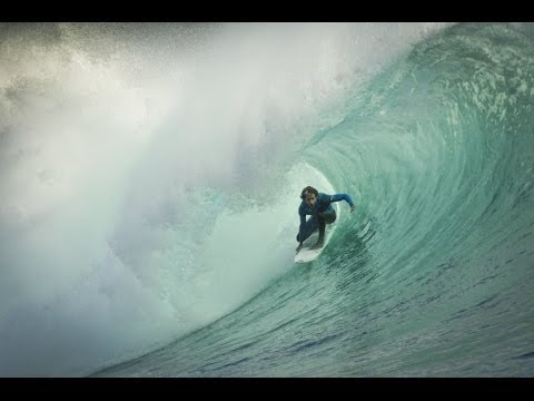 The heaviest surf moments at Mavericks 2014 - UCblfuW_4rakIf2h6aqANefA