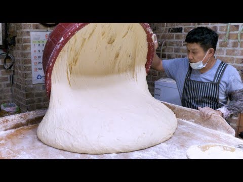 백종원이 인정한 4개 천원 영천시장 달인 꽈배기, 도너츠, Amazing skill of Making twisted doughnuts, Korean street food