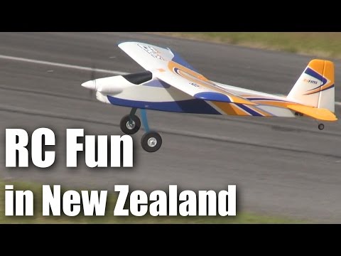 RC plane flying (and crashing) on an New Zealand summer's day - UCQ2sg7vS7JkxKwtZuFZzn-g