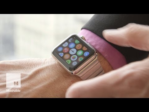 How to pay, workout and take pictures using Apple Watch | Mashable - UCL8Nxsa1LB9DrMTHtt3IKiw