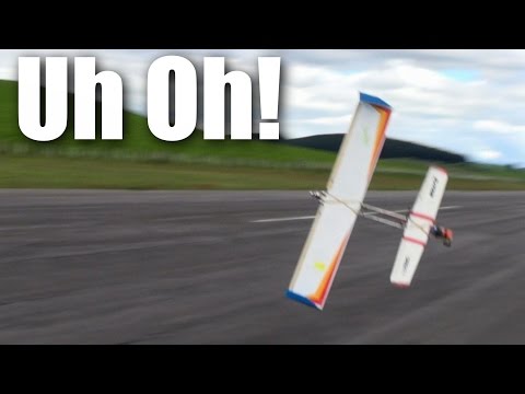 The unbreakable Runcam Ron canard RC plane - UCQ2sg7vS7JkxKwtZuFZzn-g