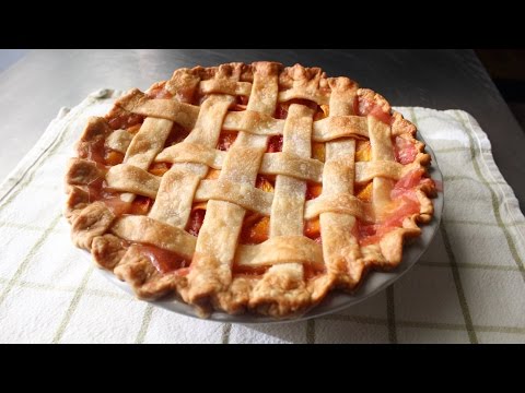 Peach Pie - How to Make a Lattice-Top Peach Pie - UCRIZtPl9nb9RiXc9btSTQNw