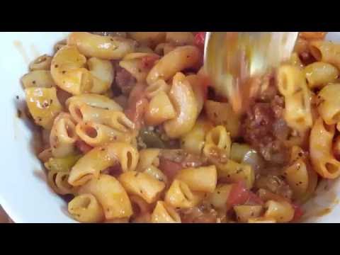 AMERICAN GOULASH, RICHARD IN THE KITCHEN - UCiXnYhmzpTfWJ-V5HZuY49Q