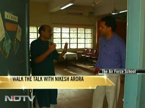 Walk The Talk with Nikesh Arora - UCZFMm1mMw0F81Z37aaEzTUA