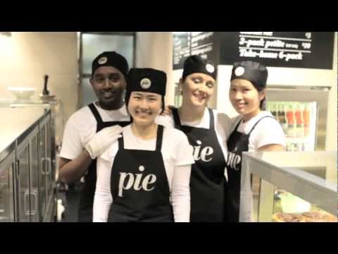 THE AUSSIE MEAT PIE - Mick Di Salvatore from Mick's Bakehouse.