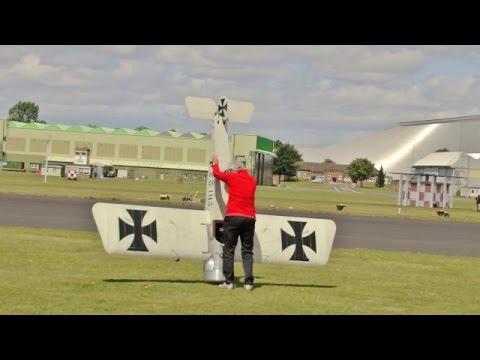 ④ GIANT SCALE RC AIRCRAFT SHOW LINE COMPILATION - LMA RAF COSFORD AIRSHOW - 2015 - UCMQ5IpqQ9PoRKKJI2HkUxEw