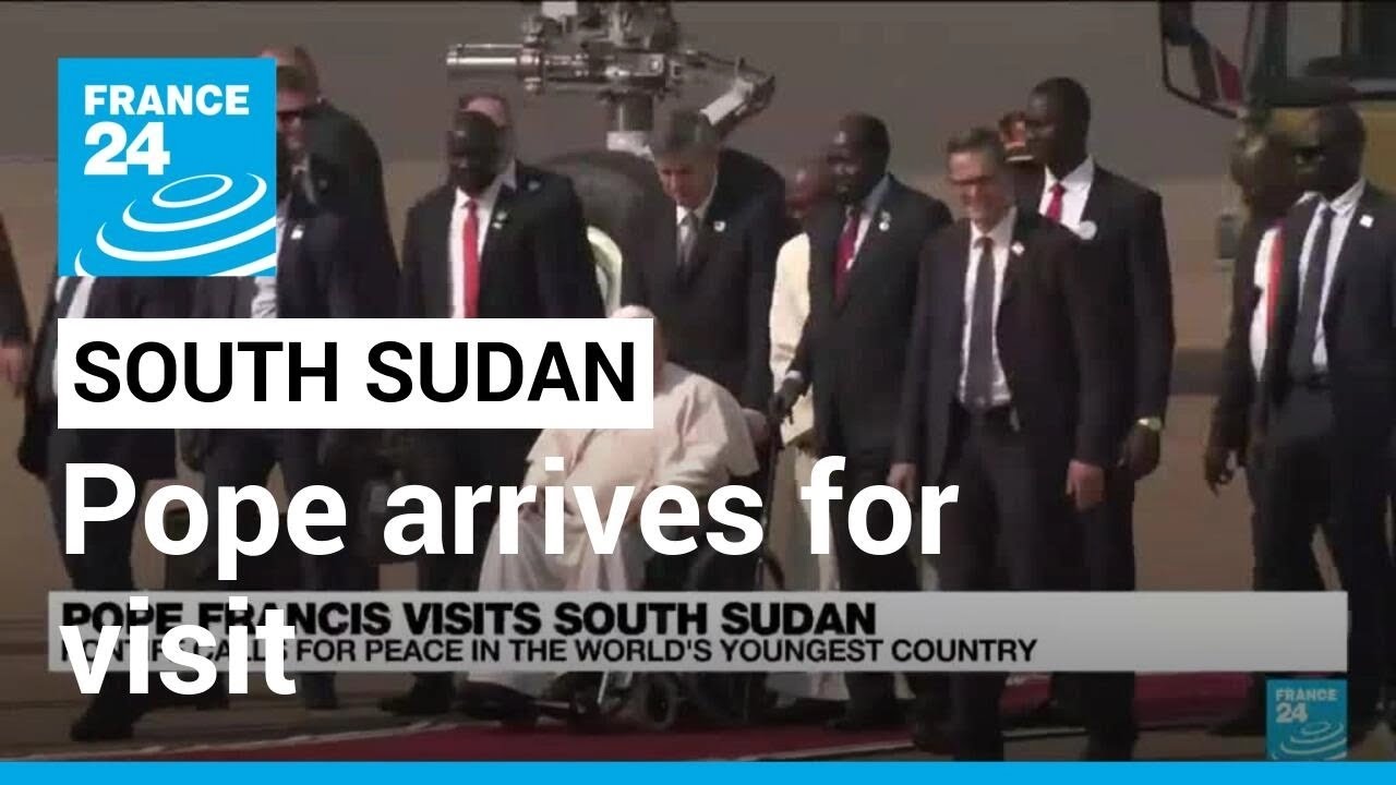 Pope Francis lands in South Sudan • FRANCE 24 English
