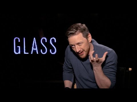 GLASS movie interviews - Shyamalan, McAvoy, Samuel L. Jackson, Paulson, Taylor-Joy - UCHLyP4MuA-JAFBCwxXOEDdA