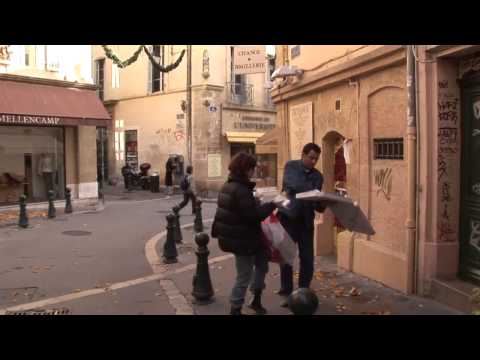 Aix en Provence arrival and intro - UCvW8JzztV3k3W8tohjSNRlw