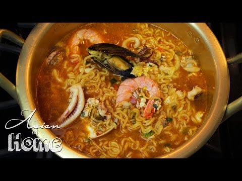 Asian at Home | Korean Seafood Ramen - UCIvA9ZGeoR6CH2e0DZtvxzw