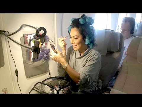 Full Glam On The Plane... In Economy - UCRSvEADlY-caz3sfDNwvR1A