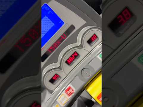 Sweat box #cardio #gymlife #shredded #shorts