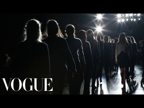 This Is London: A Look Back at Fashion Week Fall 2013 - UCRXiA3h1no_PFkb1JCP0yMA