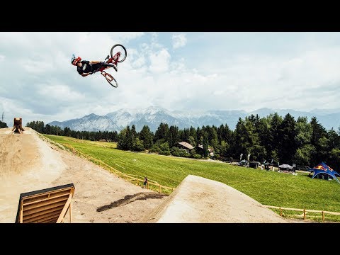 Brett Rheeder's run from Crankworx Innsbruck 2017 - UCblfuW_4rakIf2h6aqANefA