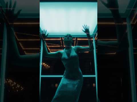 ALEKSANDRA PRIJOVIĆ - HALO | ALBUM "BOL I ALKOHOL"