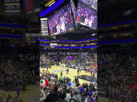 Loudest fans in the NBA video clip