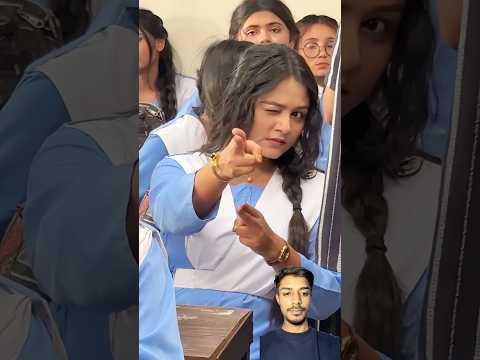 Ladki me ishare 😱 #shorts