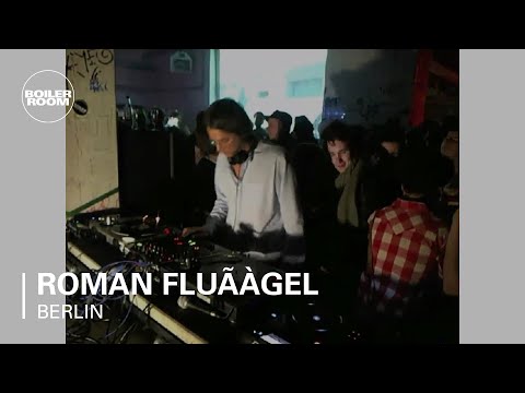 Roman Flügel 60 min Boiler Room Berlin DJ Set - UCGBpxWJr9FNOcFYA5GkKrMg