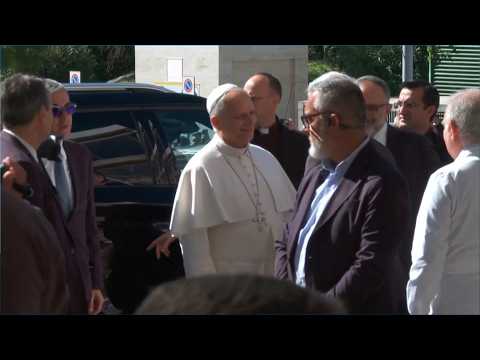 <strong>Pope</strong> Leo hospitalized for lung surgery