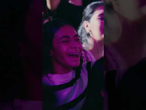 É real, galera! PENTECOSTES, novo single de @SarahBeatrizOficial está chegando.🧡🔥 #SarahBeatriz