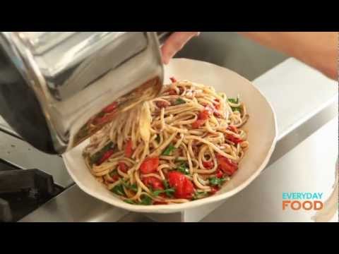 Linguine with Tapenade, Tomatoes, and Arugula | Everyday Food with Sarah Carey - UCl0kP-Cfe-GGic7Ilnk-u_Q